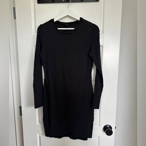 Gentle Fawn Black Sheath Dress with Crew Neck